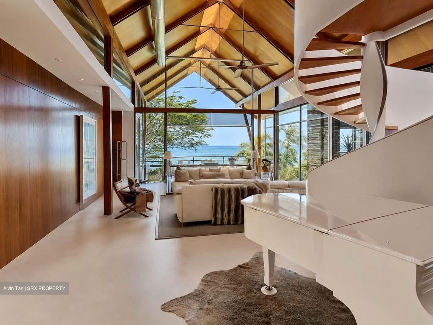 Ocean Drive (D4), Detached #562118081